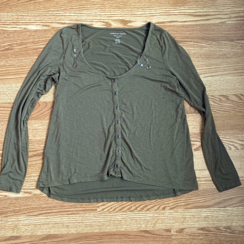 AE soft and sexy t-shirt